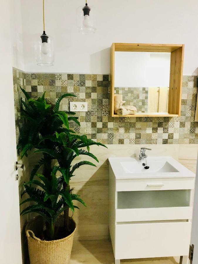 El Piset Carrer Sant Jordi Apartment กัมบริลส์ ภายนอก รูปภาพ